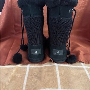 BearPaw Black Knit Winter Boots